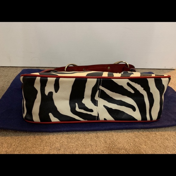 Dooney & Bourke zebra print handbag - Picture 6 of 9